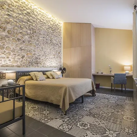 Casa Rabat Pensión Huertas
