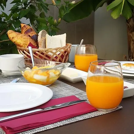Casa Rabat Pensión Huertas